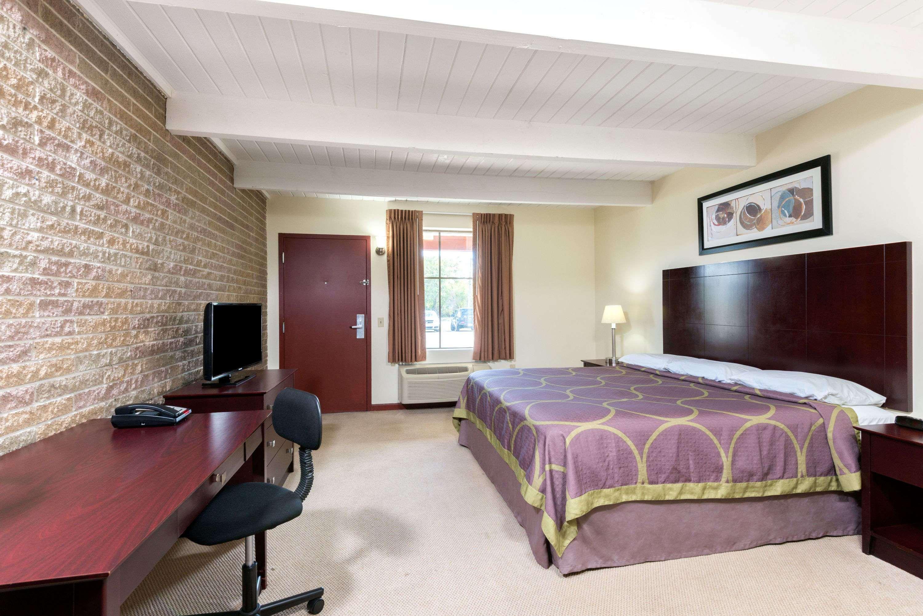Super 8 By Wyndham Beaver Falls Zewnętrze zdjęcie